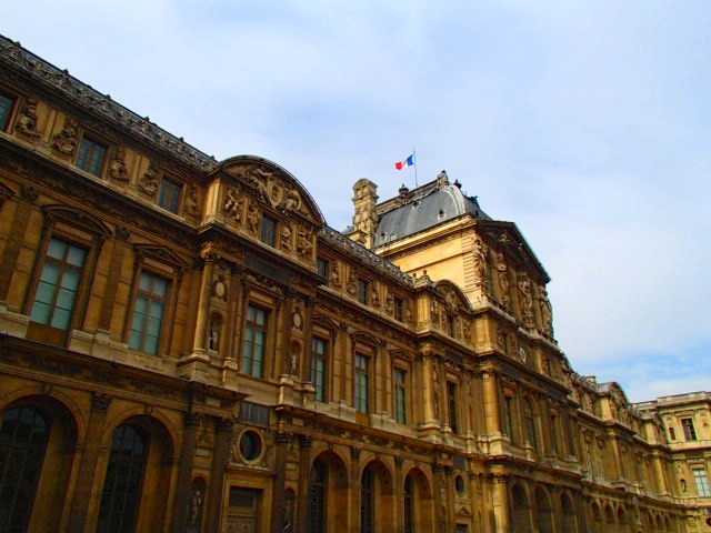 Louvre Museum