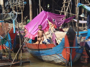 Tonle Sap lake(Kompoung Pluk) floating village