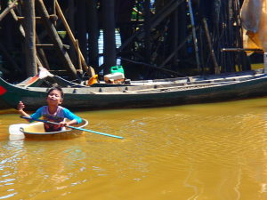 Tonle Sap lake(Kompoung Pluk) floating village